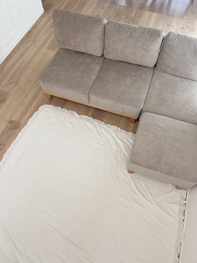 3人掛けソファ　オットマン付き