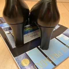 YSL ブラック　レザー　パンプス  36 の画像