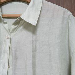 【apart by lowrys】※未使用品※アパートバイローリーズ シアーシャツの画像