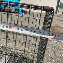 鉄製折りたたみ式ペットケージサイズ：約 長さ60cm × 高さ50cm × 幅40cmの画像