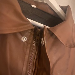 【新品未開封】韓国 襟付きボリュームスリーブフェイクレザーブルゾン ブラウン 茶の画像