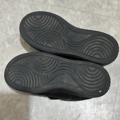 キッズスニーカーの画像