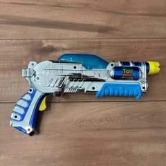 ディズニー　バズ　ガンの画像