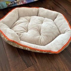 「譲り先決まりました。」犬、猫ベット、犬用トイレしーシートの画像