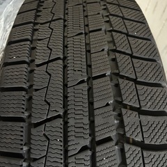 スタッドレスタイヤ 225/60/17 の画像