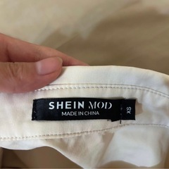 ホワイト ワンピース　の画像