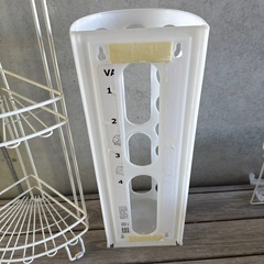 コーナーラックとペーパラックの画像