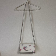 【COACH】花柄お財布ショルダーの画像