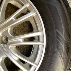 バリ溝スタッドレス185/70R14　アルミ付き4本セット の画像