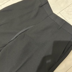 新品未使用　GU 冬物　メンズ　フレアスラックス　黒　Mサイズ　股下約70cmの画像