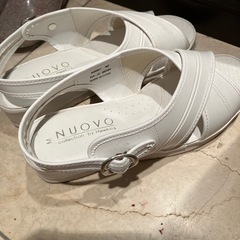 ナースサンダルの画像