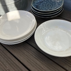 ガーデニング用　鉢受け皿　磁器製　焼き物の画像