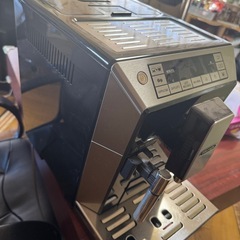 デロンギエスプレッソマシンの画像