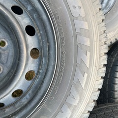 2021年製スタッドレス　ブリヂストンVL1 ハイエース等に
の画像