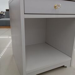 ★リユースのサカイ日立店★HJ8201  サイドテーブル ホワイト H50×D40×W40 クリーニング済み の画像