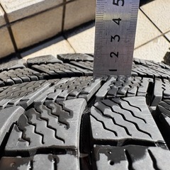 スタッドレス225/45/17の画像