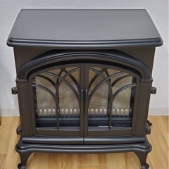 ニトリ 暖炉型 ファンヒーター 黒 ぶらブラック の画像