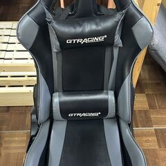 GTRACING ゲーミングチェア 腰クッション付き リクライニング ブラック×グレーの画像