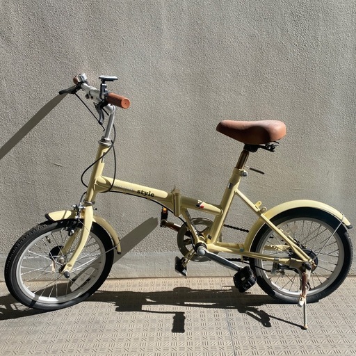 シンプルスタイル折りたたみ自転車