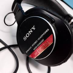 SONY MDR-CD900ST 有線ヘッドホンの画像