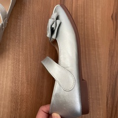 シルバーパンプス20cmcmの画像