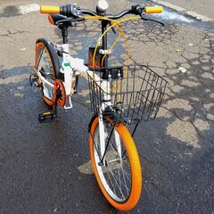 SIAFEI 20インチ 折りたたみ自転車 ホワイト×レッド 6段変速 ライト/カゴ付き 自転車 札幌市 中央区 南12条の画像