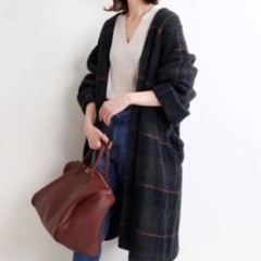 IENA john branigan ニットガウンの画像