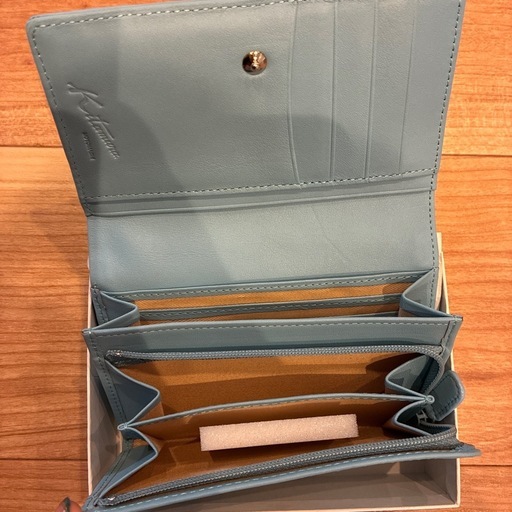 【美品】【新品未使用】キタムラ財布