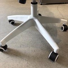 【デスクチェア】★ クリーニング済 【管理番号10411】桒の画像