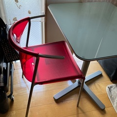 IKEA テーブルとイス　あまり使っていませんの画像