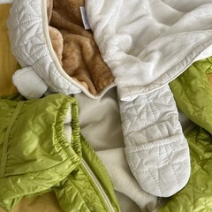 美品　ジャンプスーツ　2種　　70サイズの画像