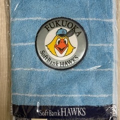 ソフトバンクホークス　黒ユニフォーム
2点とタオル3点の画像