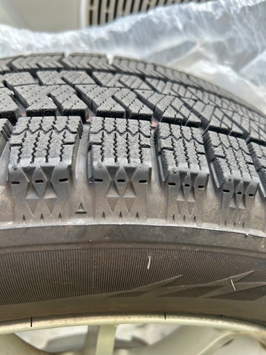 再再値下げ！！！！！【美品】【ホイールセット】スタッドレスタイヤ　185/60R15 【冬用タイヤ】