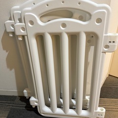 ベビーゲートの画像