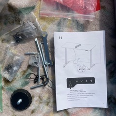 電動昇降式 デスクの画像