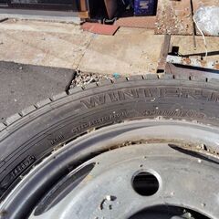 ダンロップ　スタットレスタイヤ　6本の画像