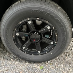 タイヤホイールの画像