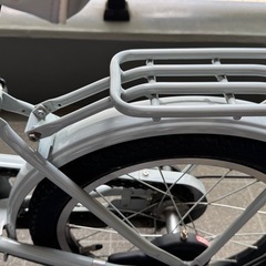 美品　子供用自転車　補助輪付きの画像