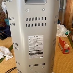 山善　カーボンヒーター　DC-RK094 2015配送可能
の画像