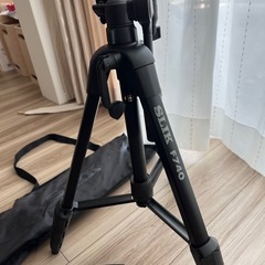 SLIK  F740カメラ ビデオ用三脚　の画像