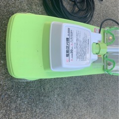 電動芝刈機の画像