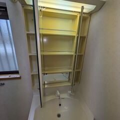 洗面化粧台　の画像