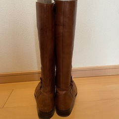 中古ブーツ　23.5
の画像