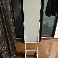 【完売】ドレッサー　鏡　収納ありの画像