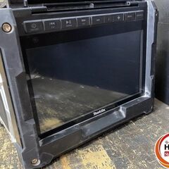 【久留米】【引き取り限定】【中古品】makita マキタ TV100 充電式ラジオ付テレビ リモコン・アンテナ付/ACアダプタ無し ※バッテリ別売 ※ハンドル部に歪み有(動作には問題ありません)の画像