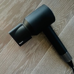 最終ねさげ値下げ美品Dyson HD8へあどらいヘアドライヤーの画像