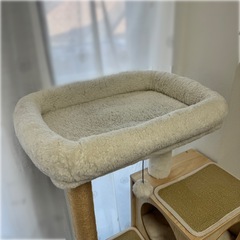 キャットタワー　　　
の画像