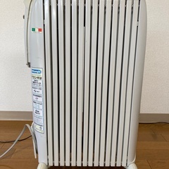 デロンギ オイルヒーターの画像