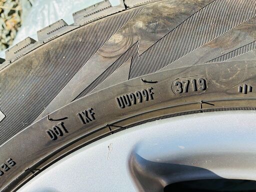 ピレリ ICE ASIMMETRICO スタッドレス 4本セット 195/65/R15