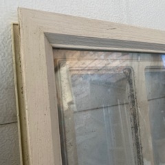 アンティーク風ガラス戸の画像